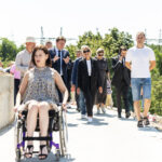 Олена Зеленська та гості тестують інклюзивний ландшафтний підйом
